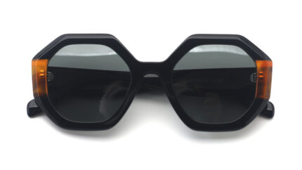 gafas de sol hexagonales de mujer negras y havana