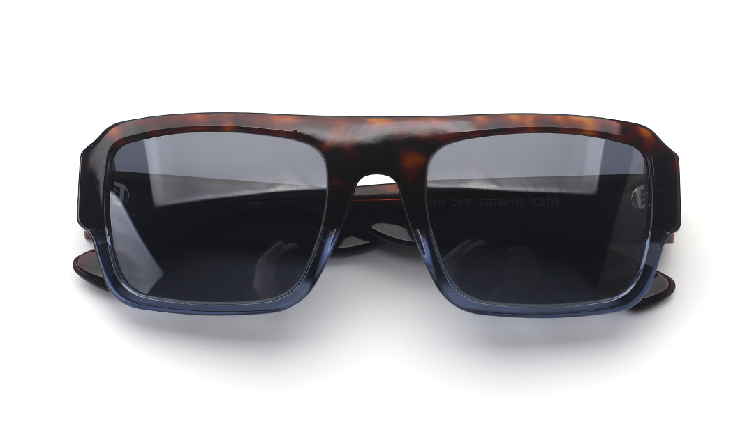 gafa de sol de pasta en color marron y azul degradada de hombre